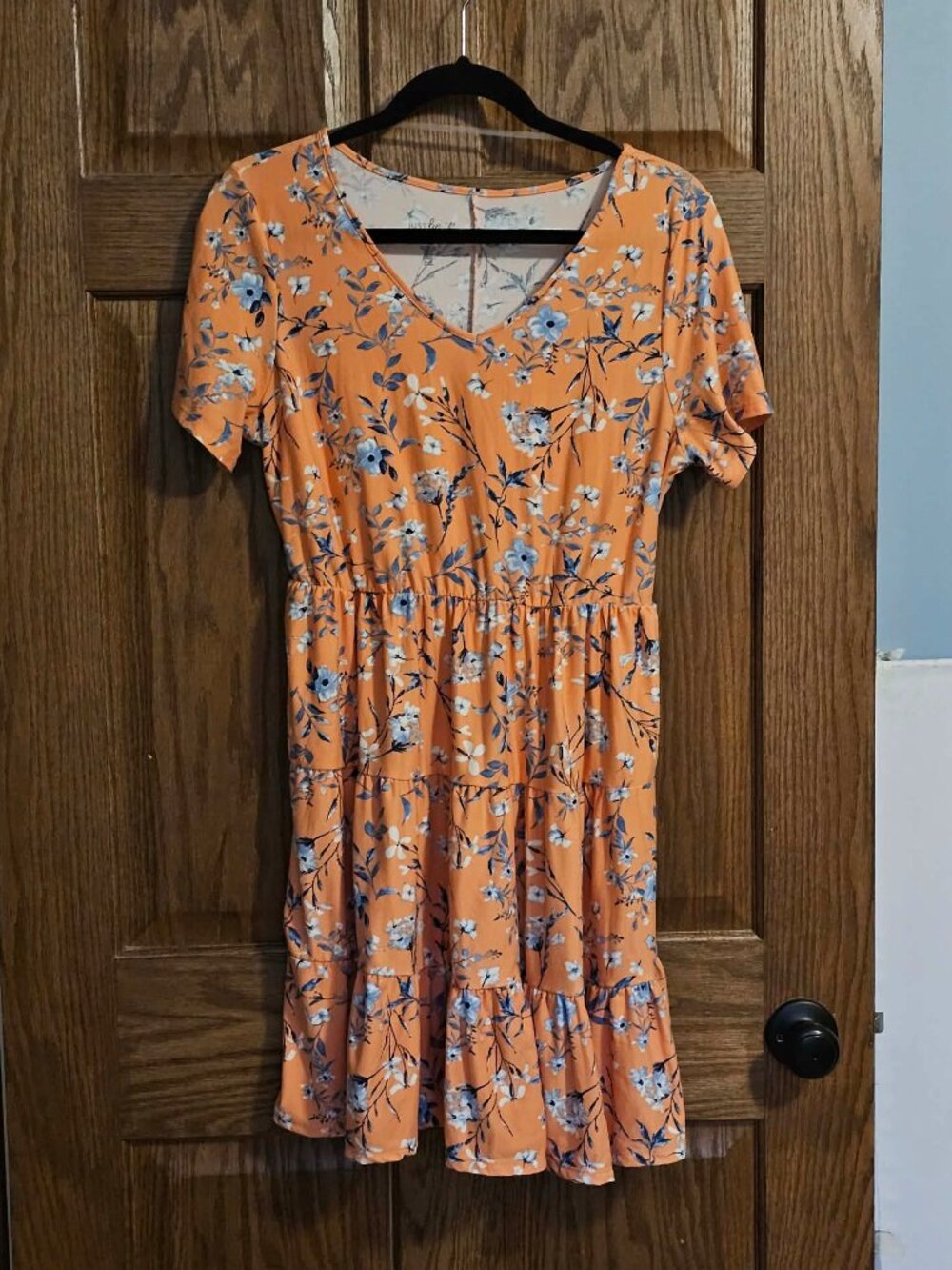 [L] Just Be Women's Orange Floral Elastic Stretch Knee Length Tiered Dress